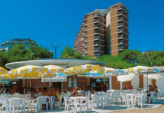 Residence Cristallo - Sabbiadoro Lignano Sabbiadoro Exteriör bild